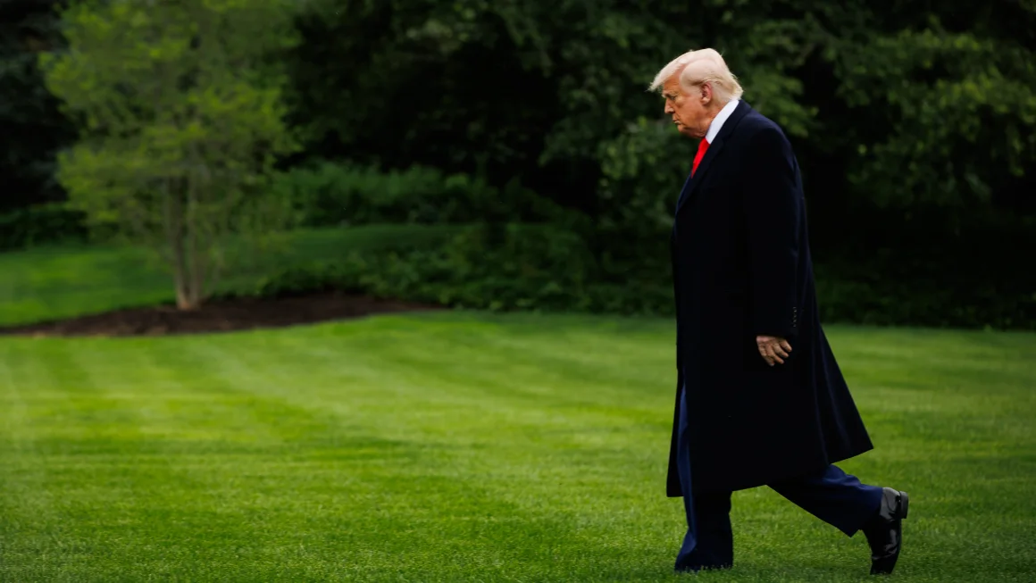 trump-mengguncang-status-quo-tantangan-baru-untuk-harvard-dan-industri-kripto