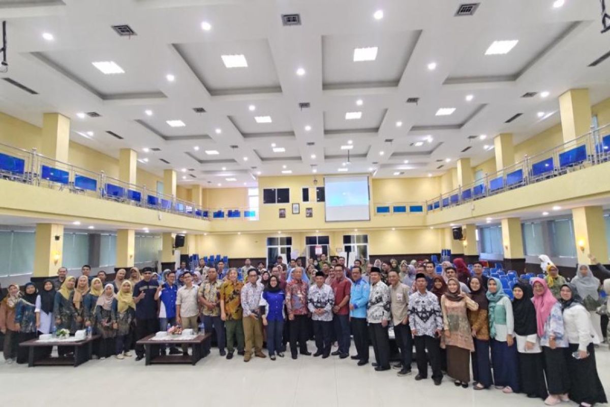 Gempa M 7,4 Guncang Indonesia Timur, Ratusan Bangunan Dilaporkan Rusak